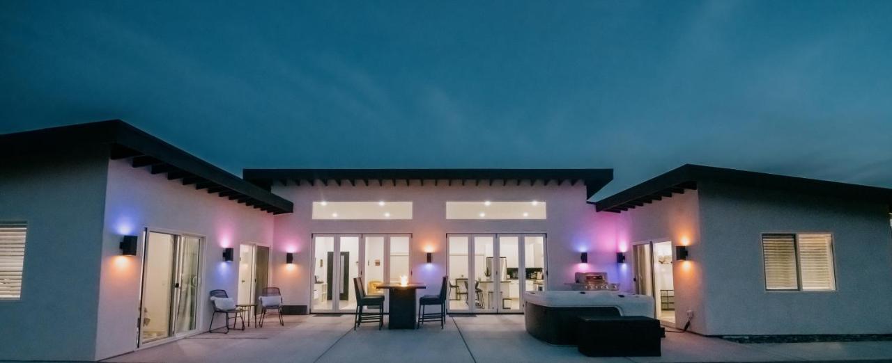 Coyote Tracks - A Modern Desert Experience Villa Joshua Tree Bagian luar foto