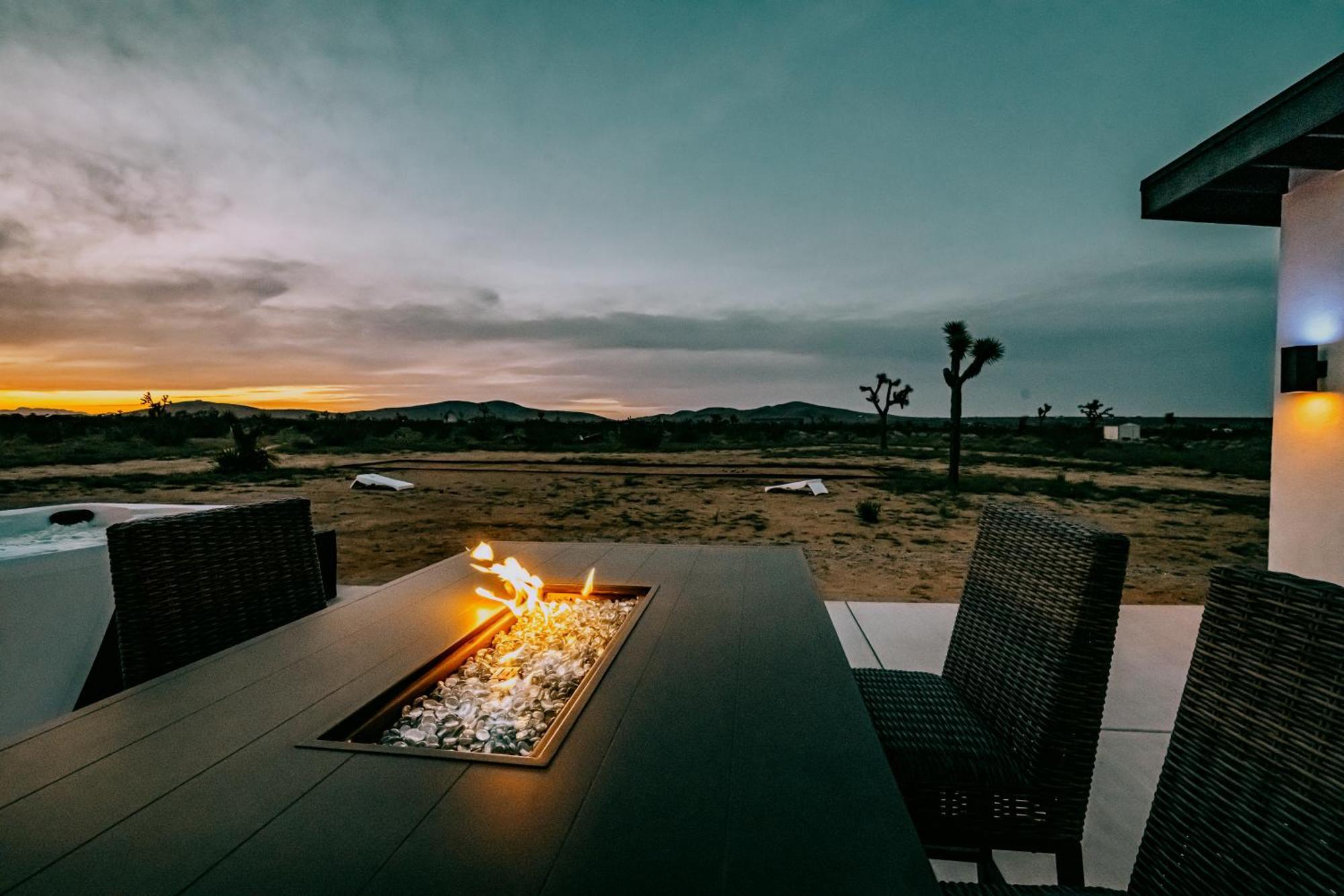 Coyote Tracks - A Modern Desert Experience Villa Joshua Tree Bagian luar foto