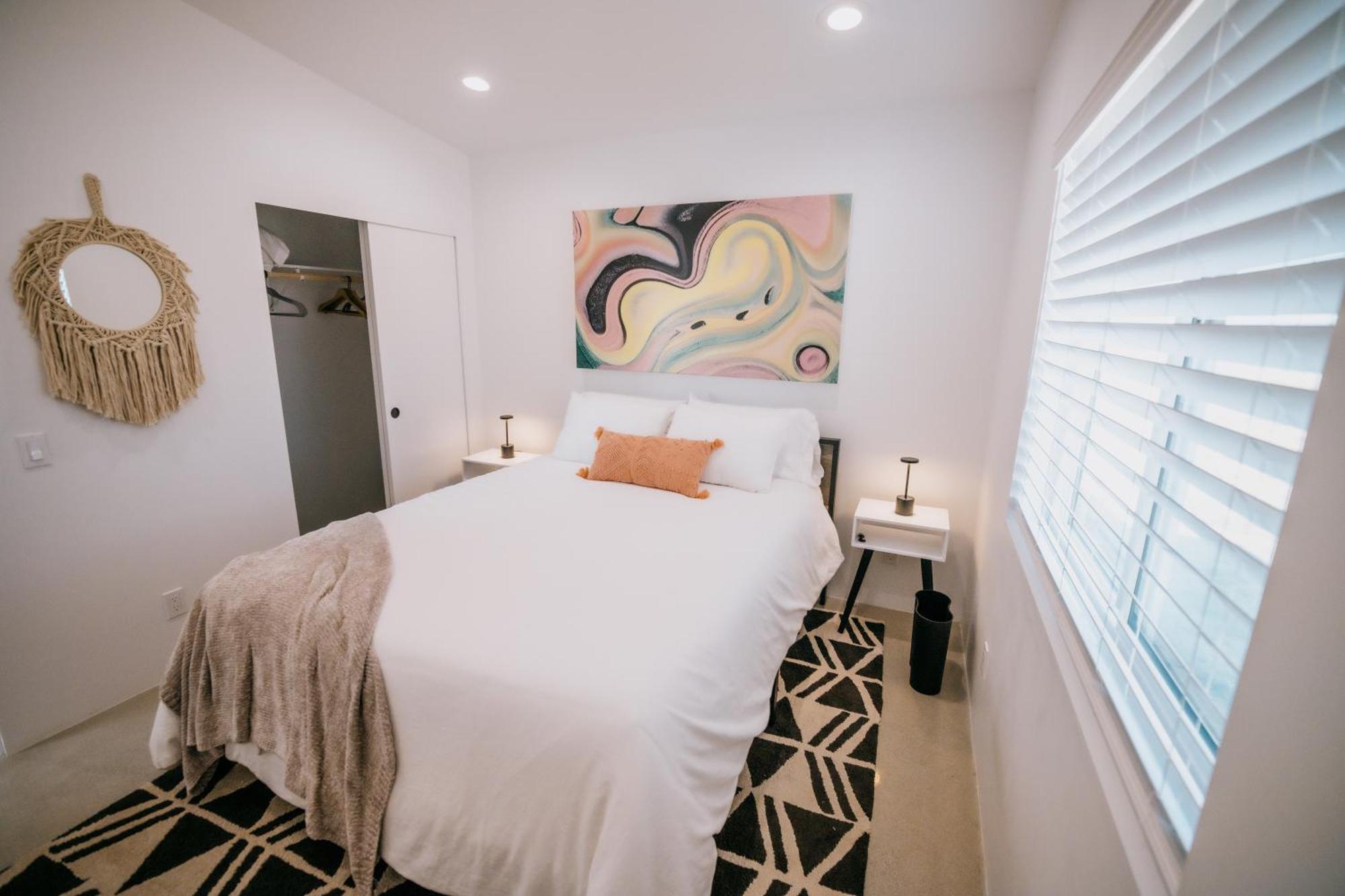 Coyote Tracks - A Modern Desert Experience Villa Joshua Tree Bagian luar foto