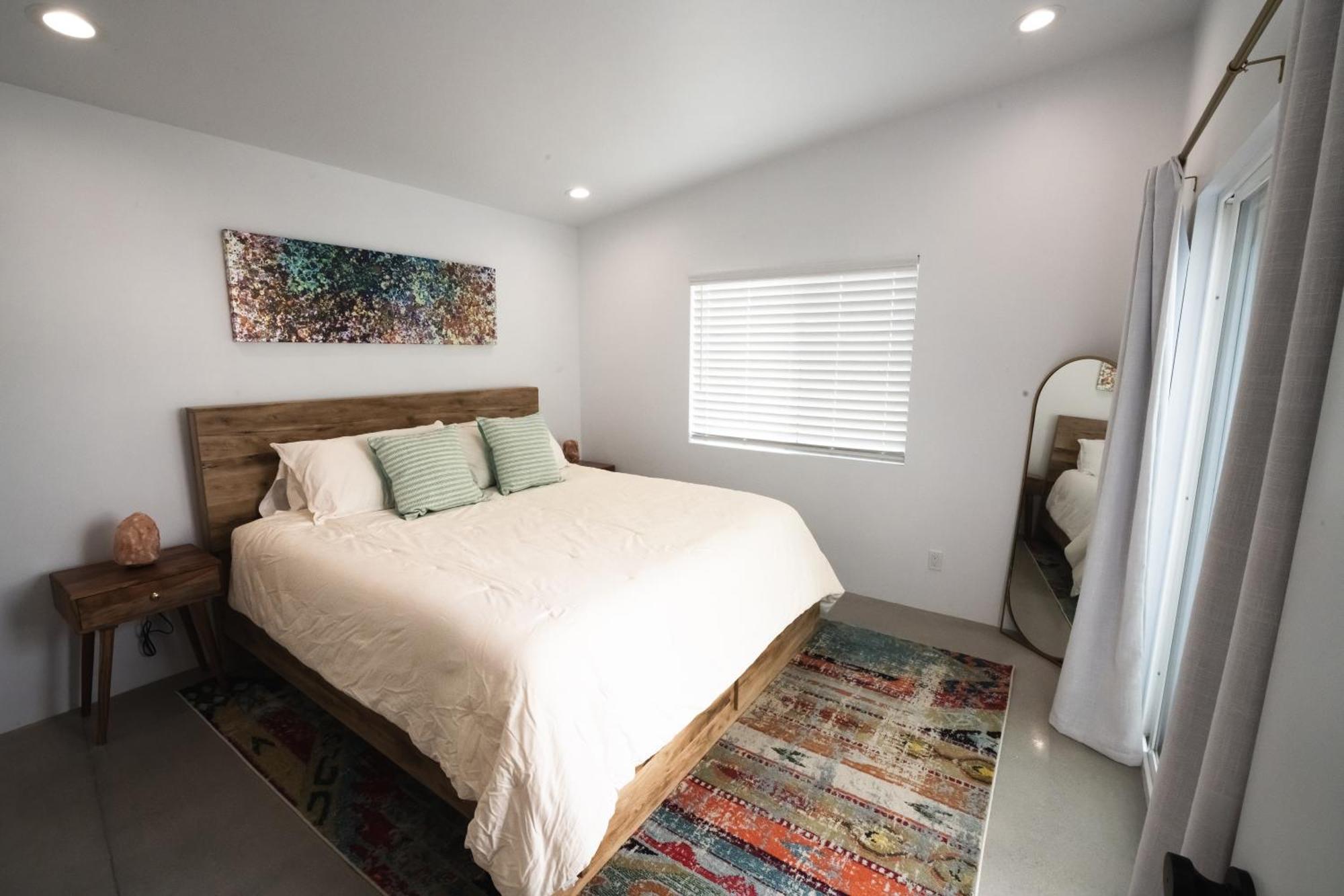Coyote Tracks - A Modern Desert Experience Villa Joshua Tree Bagian luar foto