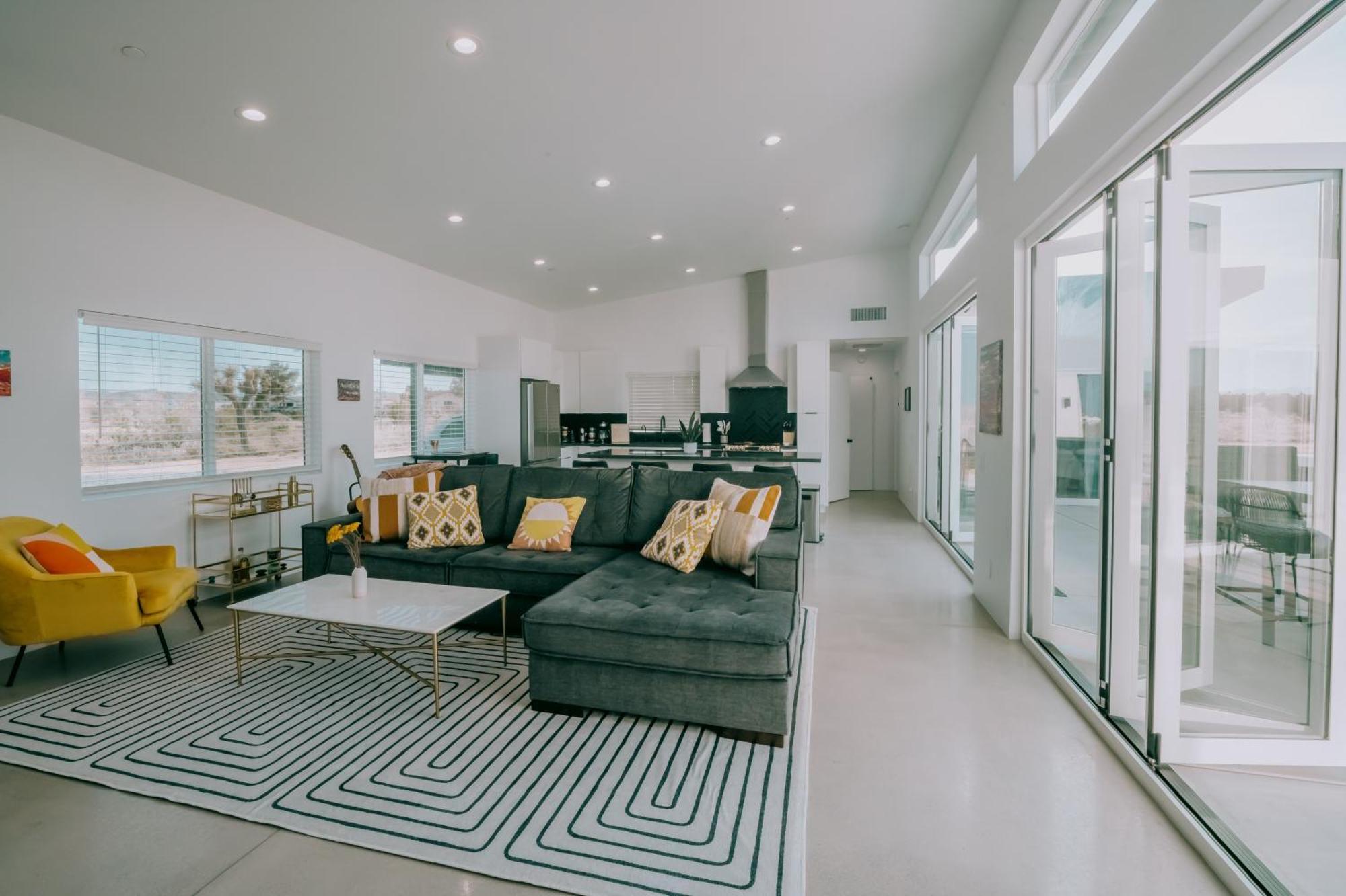 Coyote Tracks - A Modern Desert Experience Villa Joshua Tree Bagian luar foto