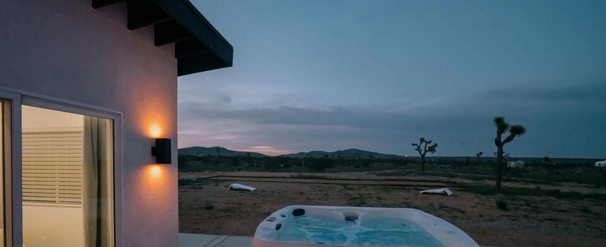 Coyote Tracks - A Modern Desert Experience Villa Joshua Tree Bagian luar foto